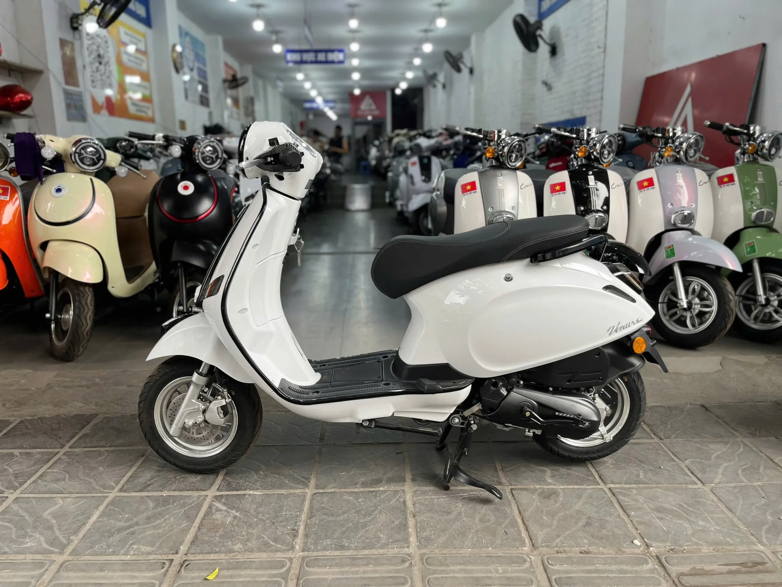 HD Motor Vespa Onevenus Pro – Phương án dưới 20 triệu đồng