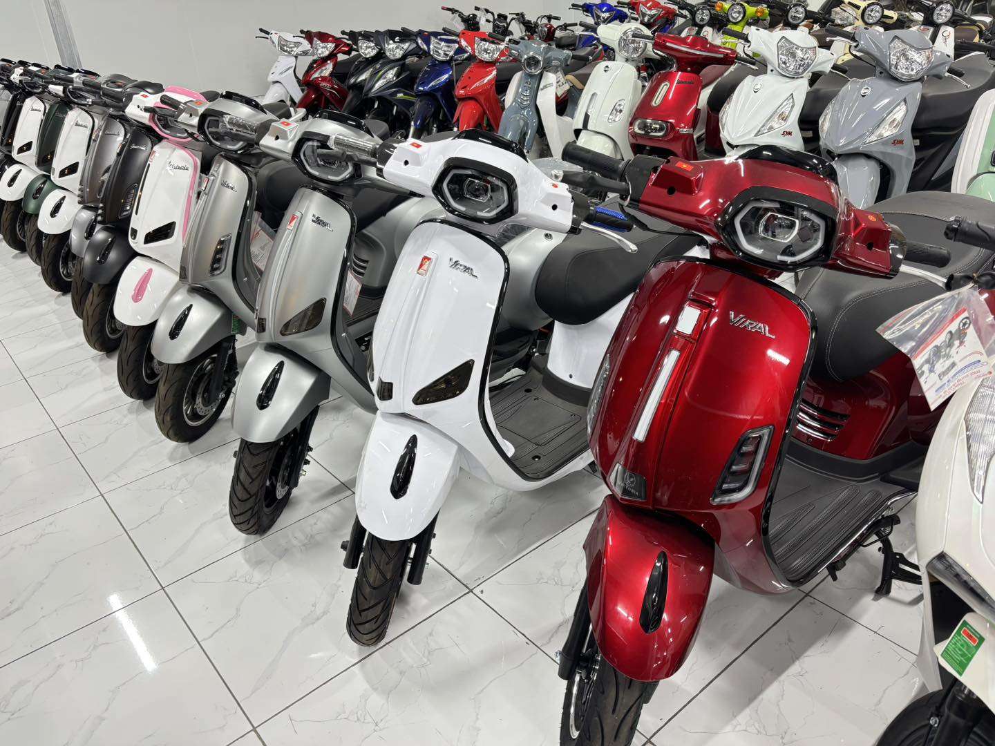 Mua xe Vespa 50cc cũ trả góp có đáng không?