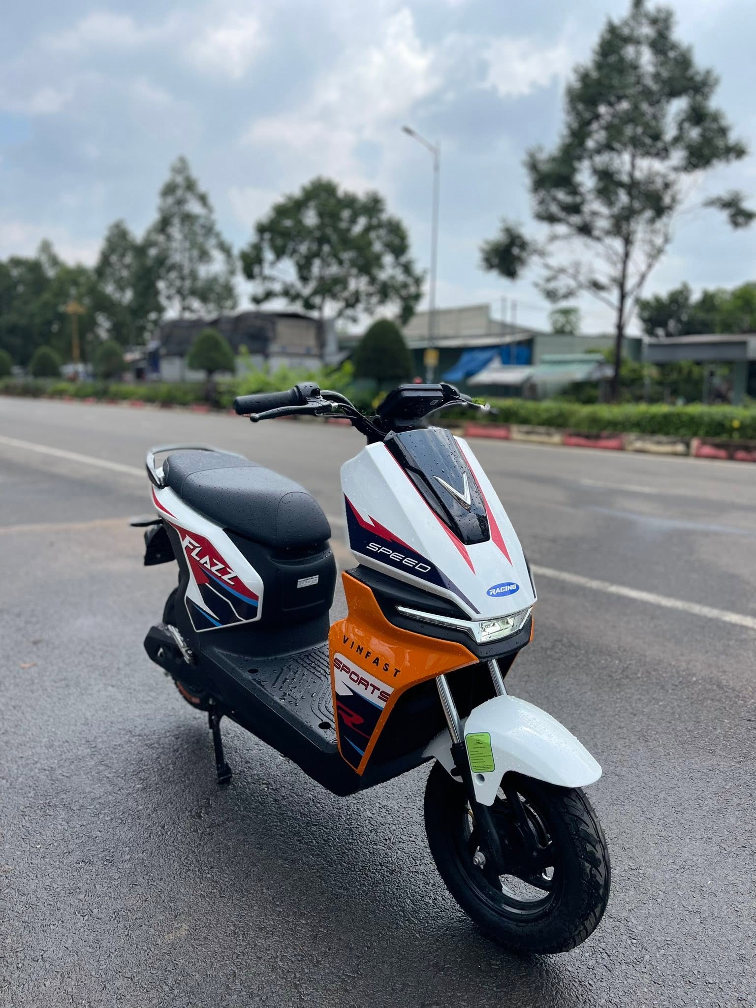 Thiet-ke-VinFast-Flazz-Max-co-gi-noi-bat-?