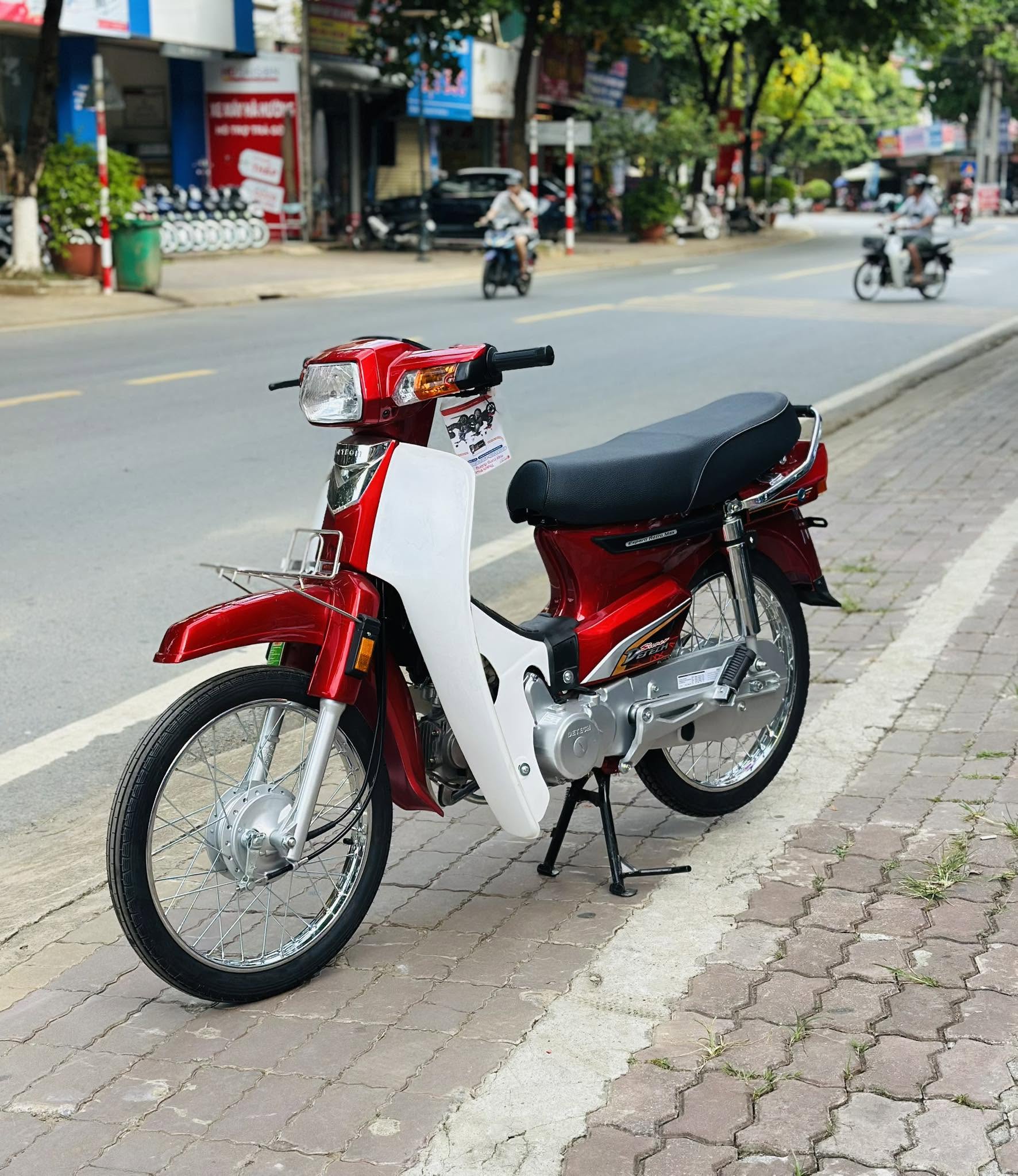 Dream 50cc giá bao nhiêu? Có cần bằng lái không?