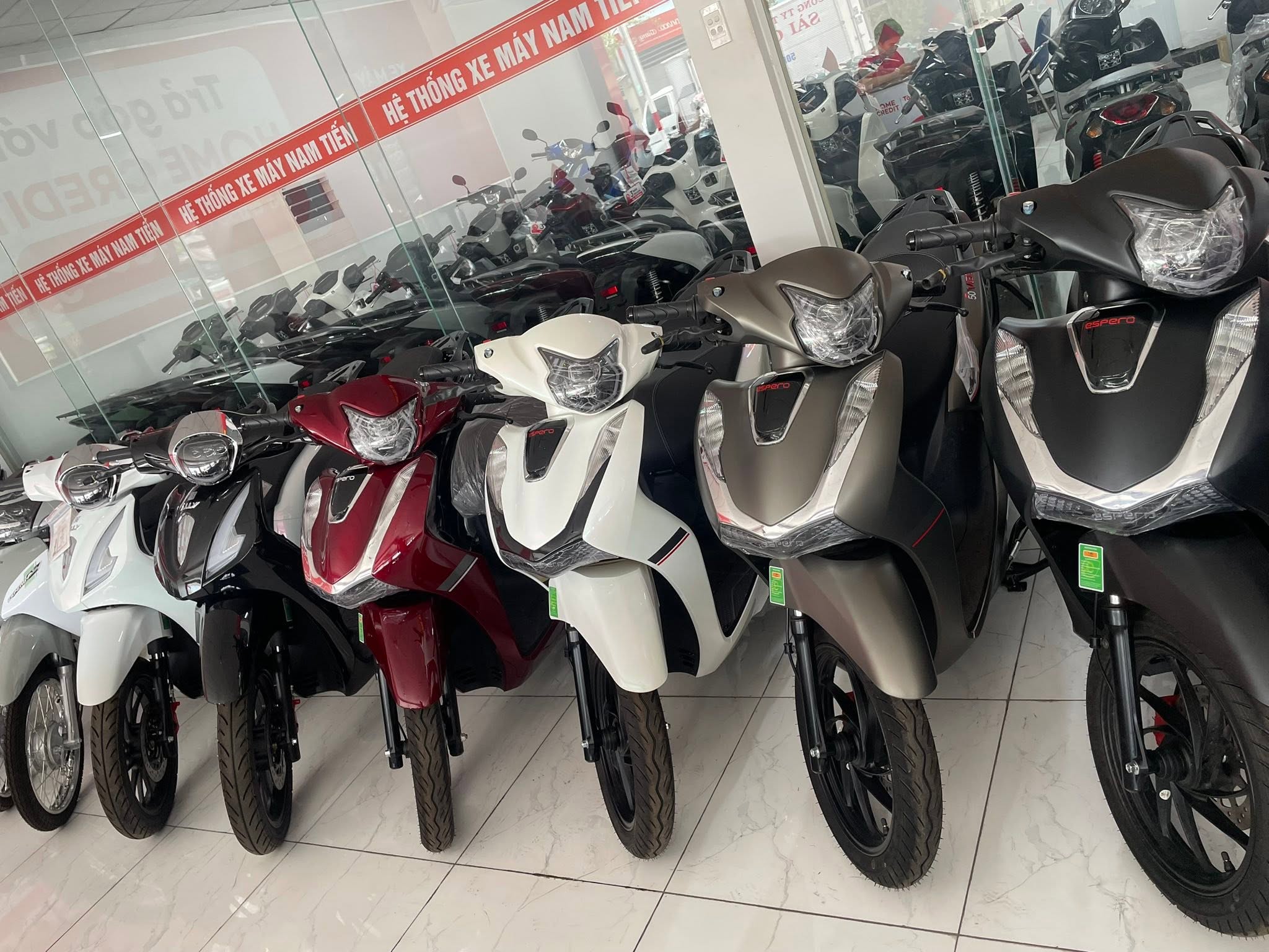 Xe SH 50cc giá bao nhiêu, mua ở đâu?